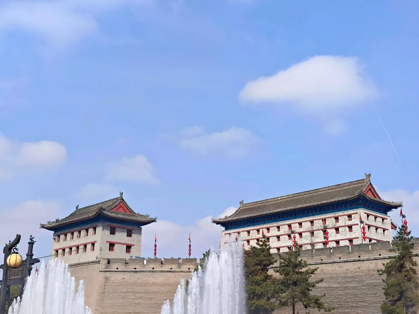 双楼与喷泉